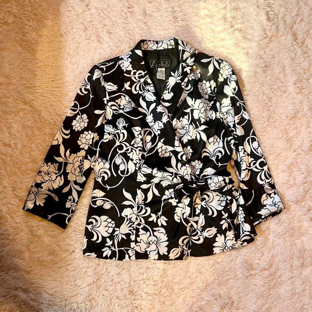 Black White Monochrome Floral Satin Silky Wrap Formal Office Professional Blazer